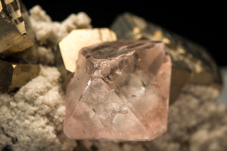 FLUORITE with SPHALERITE and PYRITE